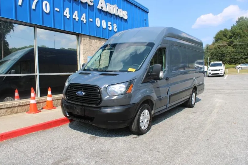 2019 Ford Transit Van photo 1