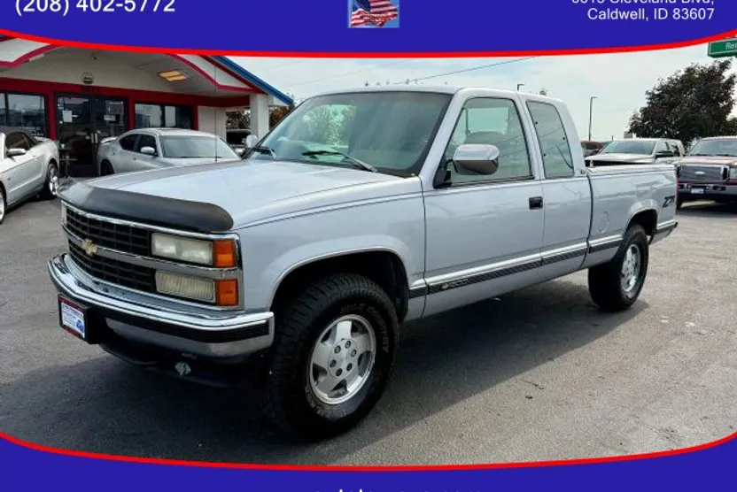 1993 Chevrolet Silverado photo 1