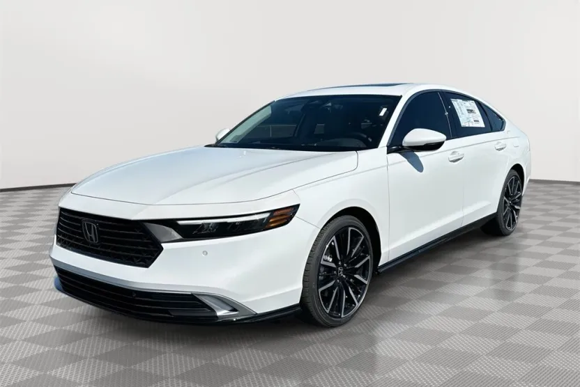 2025 Honda Accord Hybrid Touring photo 15