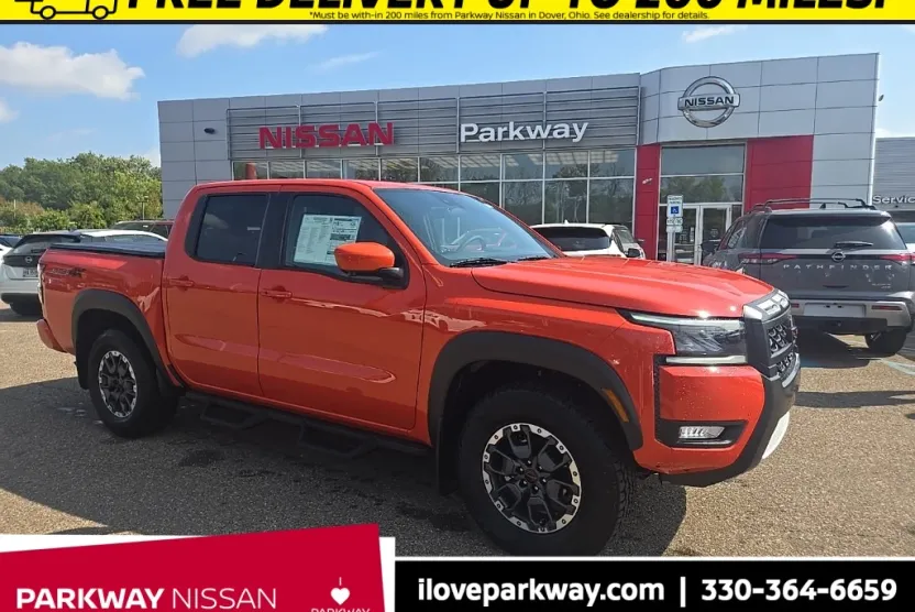2026 Nissan Frontier Crew Cab PRO-4X photo 1