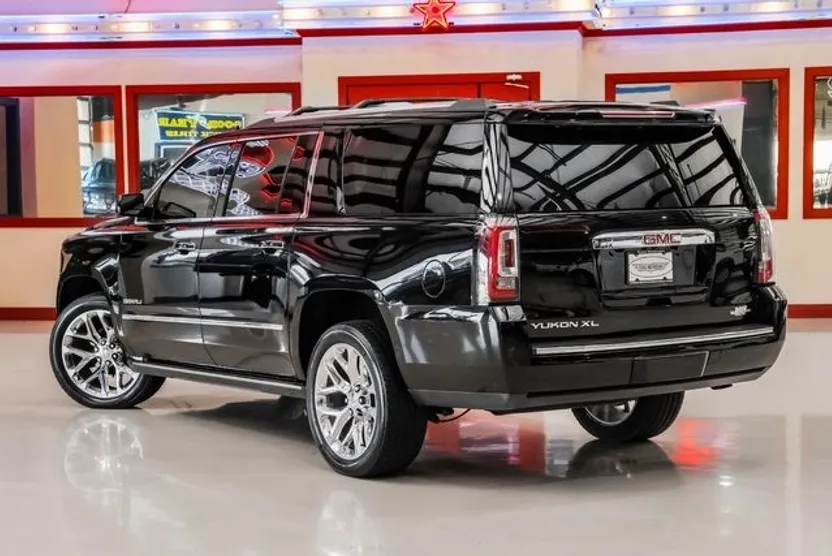 2020 Gmc Yukon XL Denali photo 1