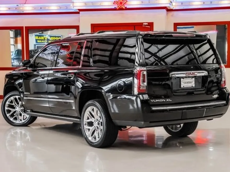 2020 Gmc Yukon XL Denali photo 1