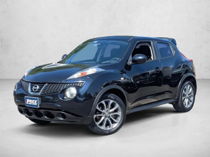 2011 Nissan Juke S photo 1