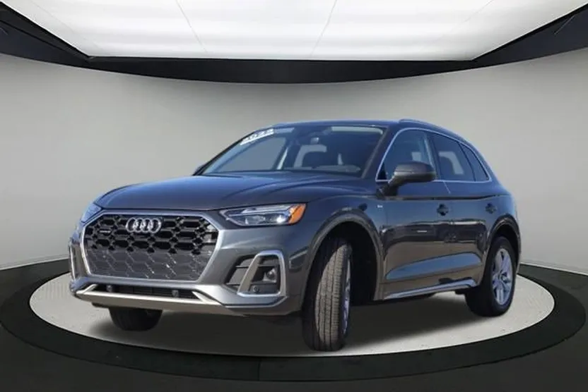 2023 Audi Q5 S line Premium photo 1