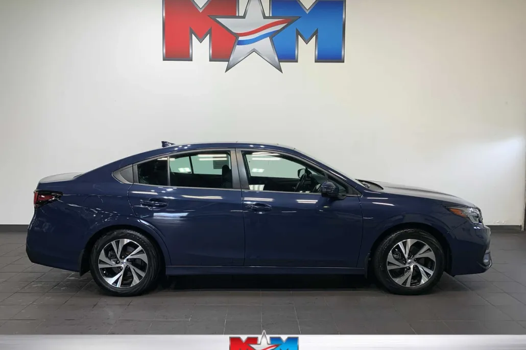 2023 Subaru Legacy Premium photo 1