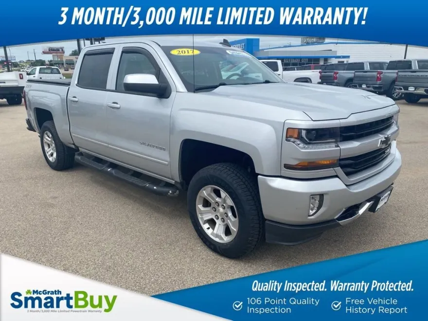 2017 Chevrolet Silverado 1500 LT photo 1
