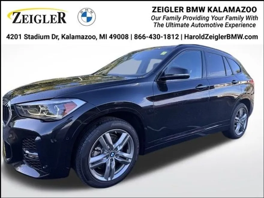 2022 Bmw X1 XDrive28i photo 1