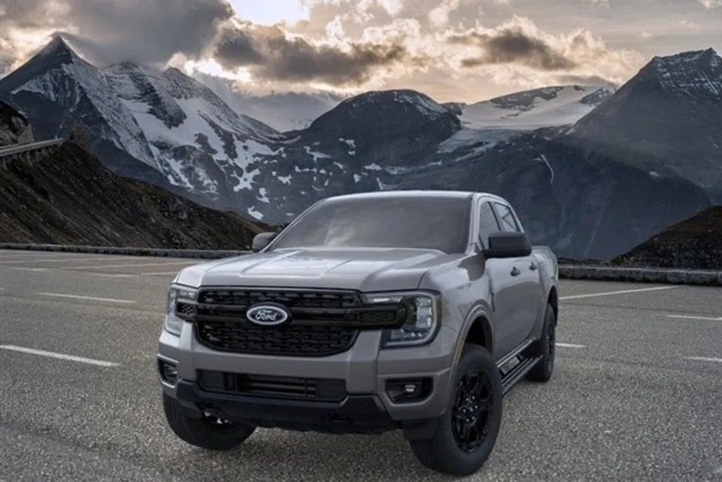 2025 Ford Ranger XLT photo 1