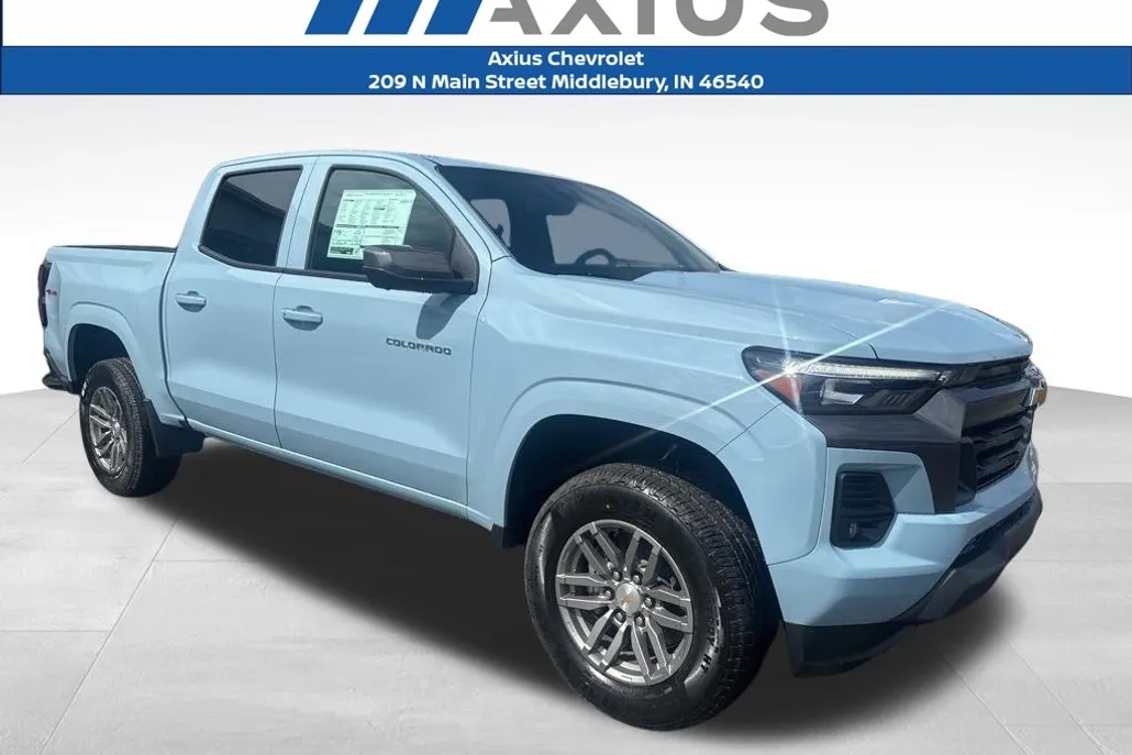 2025 Chevrolet Colorado Work Truck LT photo 1