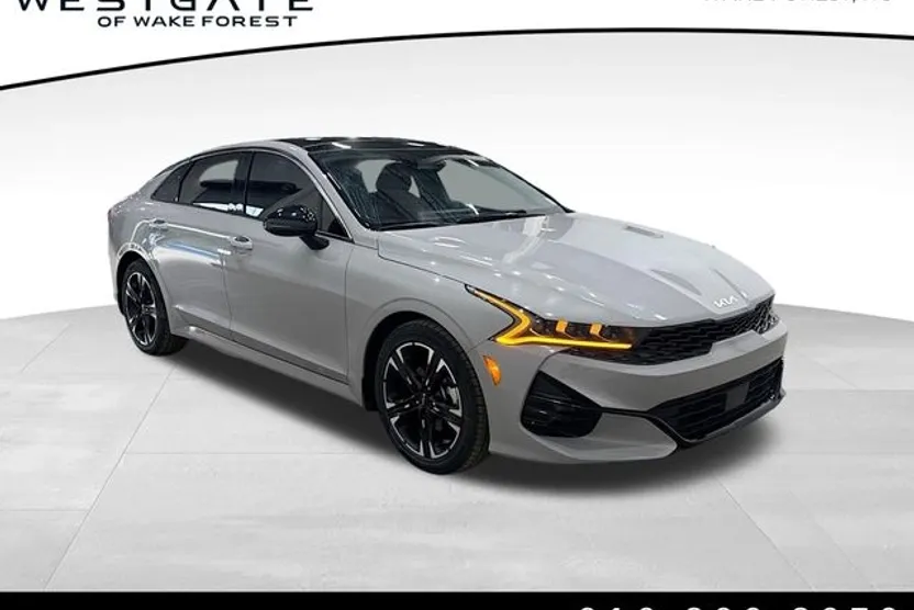 2023 Kia K5 GT-Line photo 1