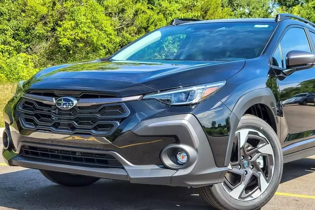 2025 Subaru Crosstrek Limited photo 1