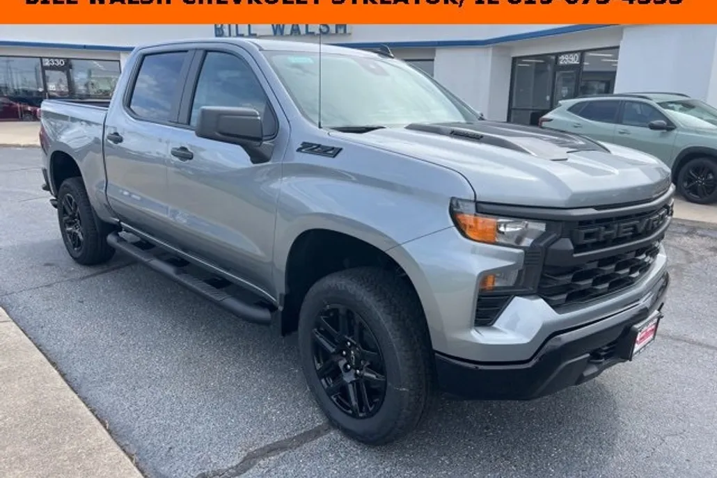 2025 Chevrolet Silverado 1500 Custom Trail Boss photo 1