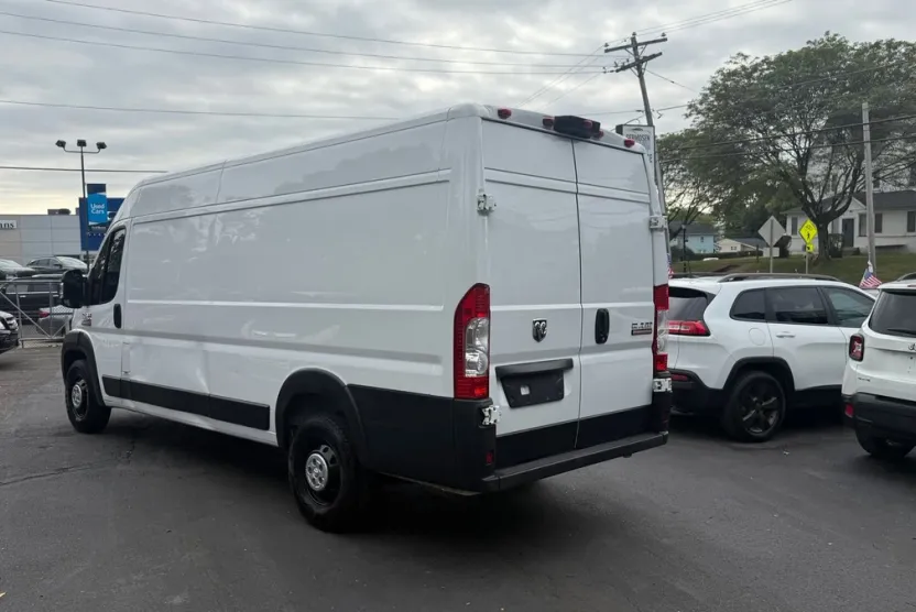 2022 Ram 3500 photo 1