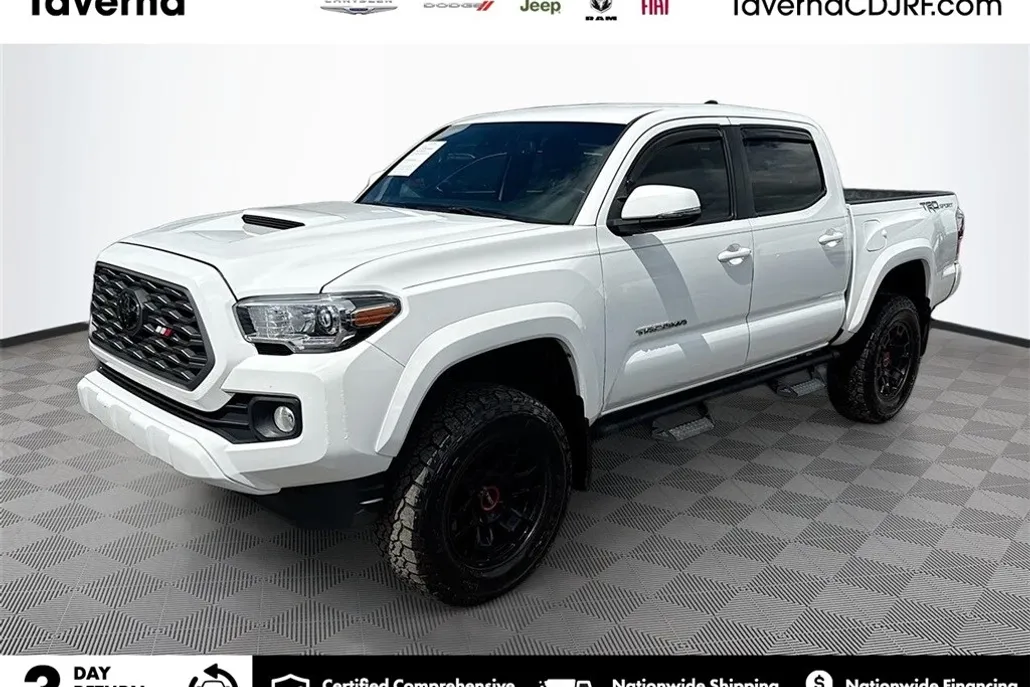 2023 Toyota Tacoma SR5 photo 1