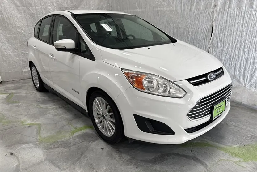 2016 Ford C-Max Hybrid SE photo 1