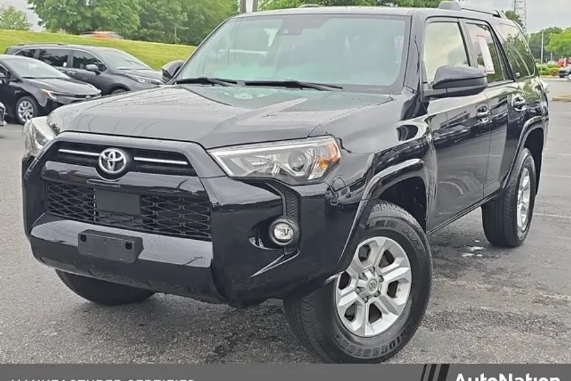 2024 Toyota 4Runner SR5 photo 1
