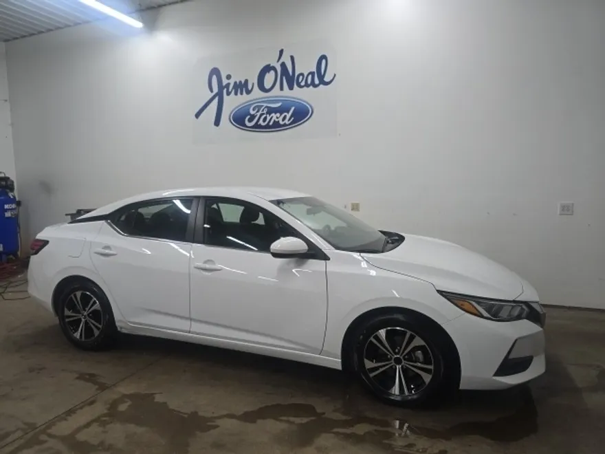 2023 Nissan Sentra SV photo 1