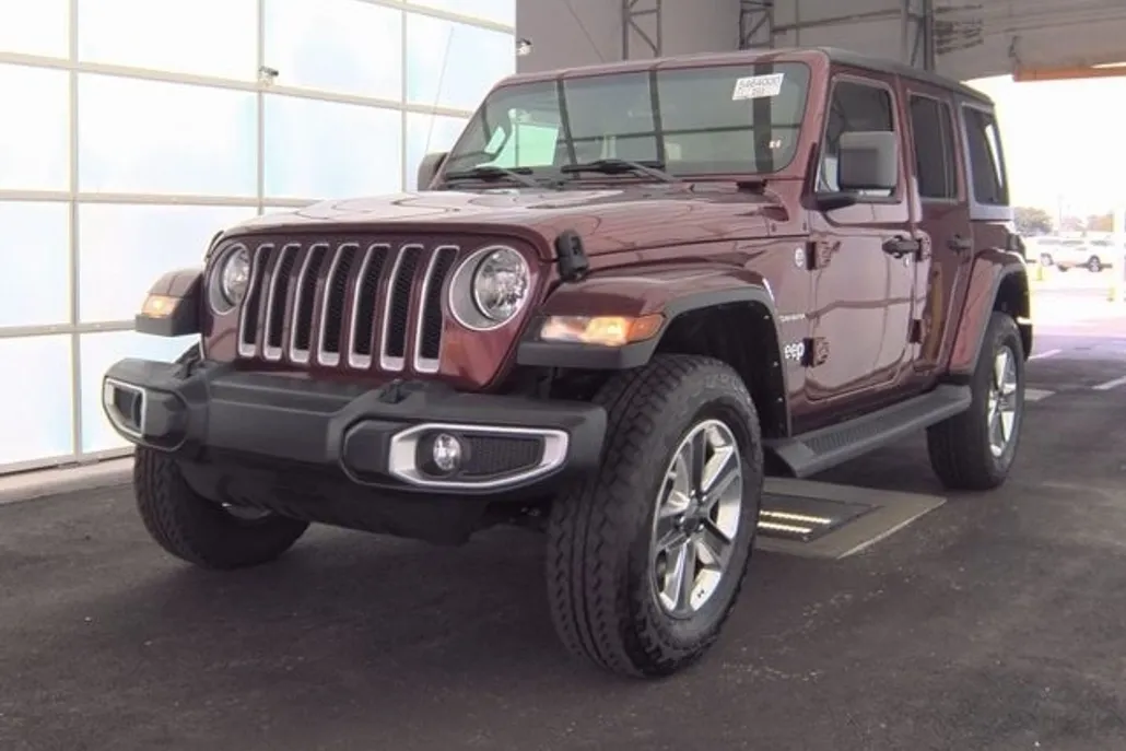 2021 Jeep Wrangler Unlimited Sahara photo 1