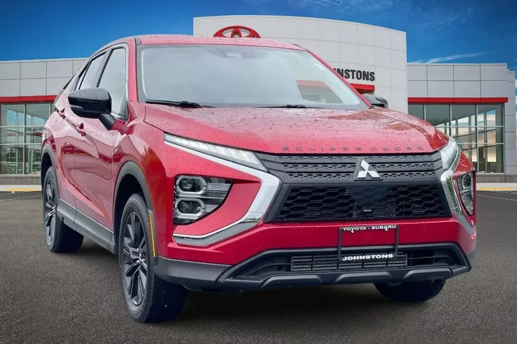2024 Mitsubishi Eclipse Cross LE Ralliart photo 1