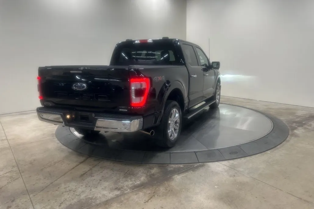 2023 Ford F-150 Lariat photo 1