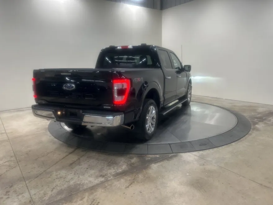 2023 Ford F-150 Lariat photo 1