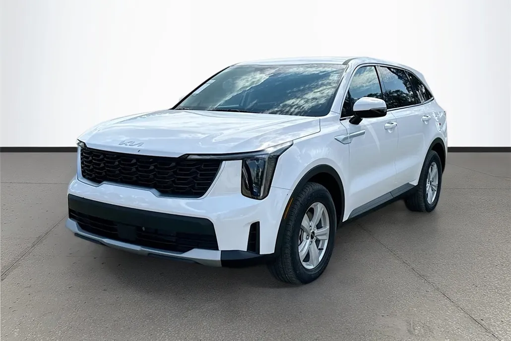 2026 Kia Sorento LX photo 1