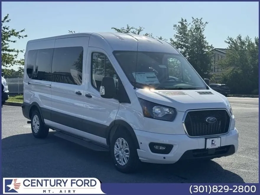2025 Ford Transit XLT photo 1