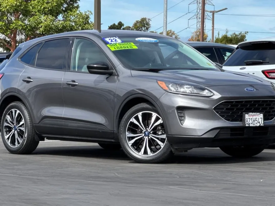 2022 Ford Escape SE photo 1