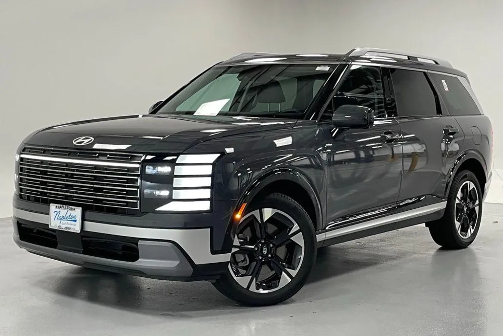 2026 Hyundai Palisade Limited photo 1