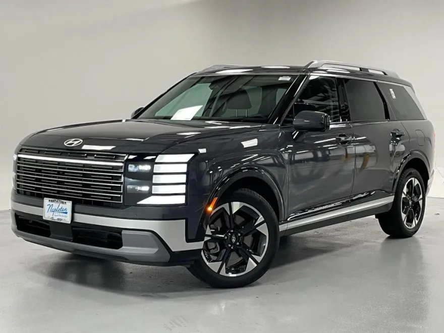 2026 Hyundai Palisade Limited photo 1