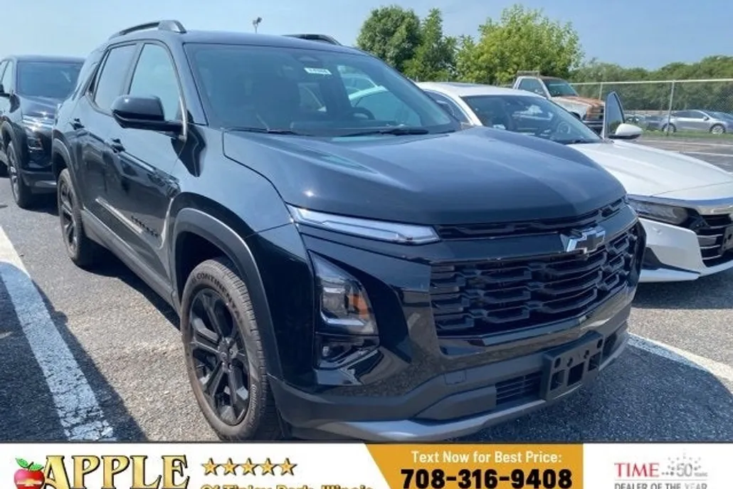 2026 Chevrolet Equinox LT photo 1