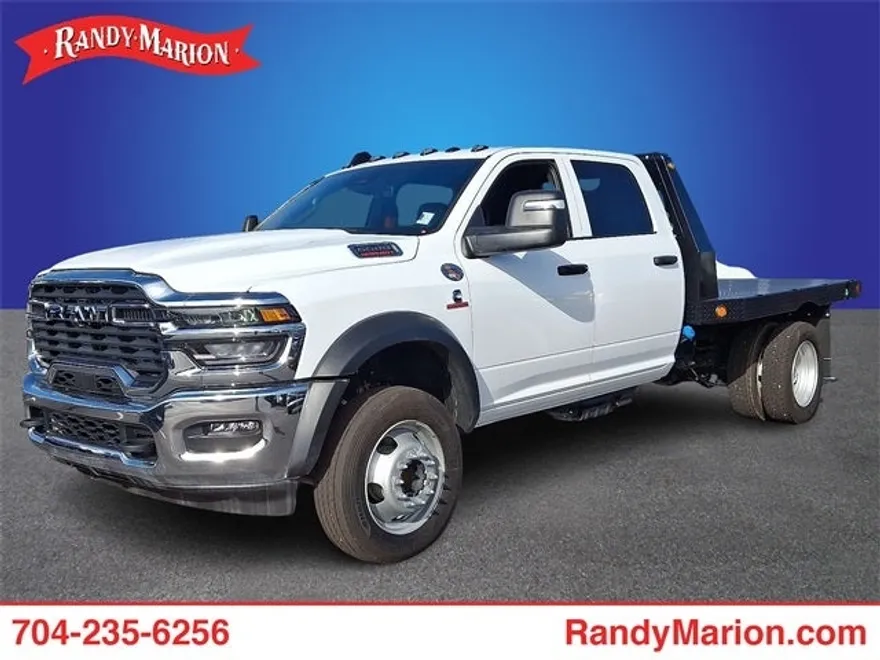 2025 Ram 5500 photo 1