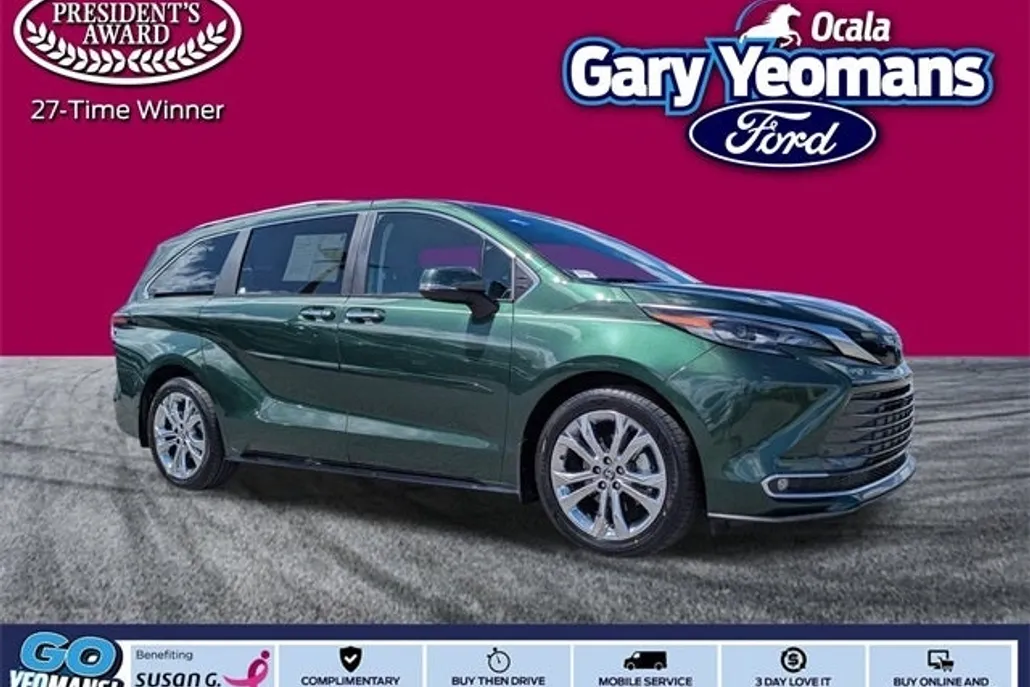 2024 Toyota Sienna Platinum photo 1