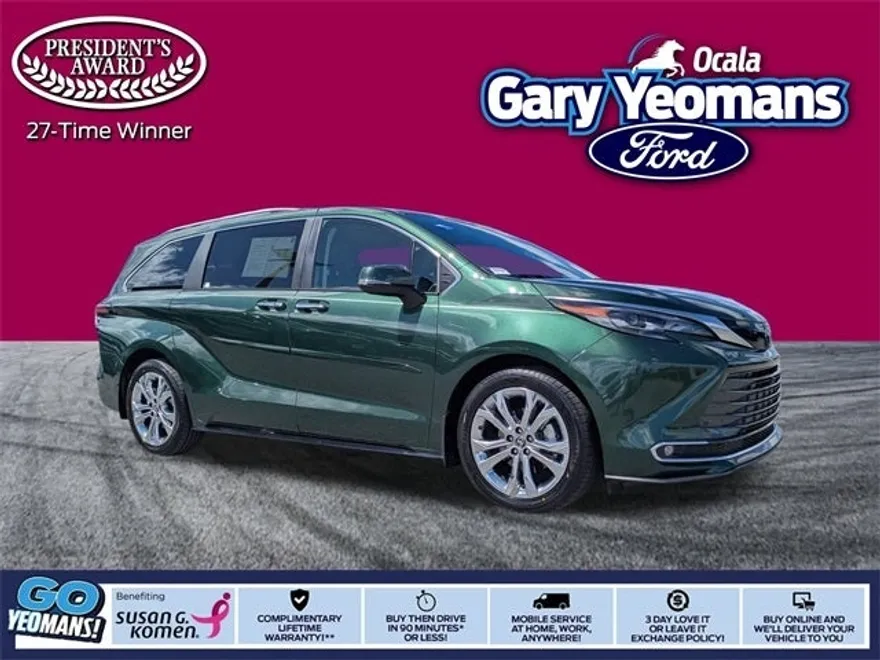2024 Toyota Sienna Platinum photo 1