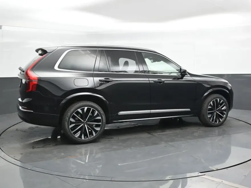 2026 Volvo XC90 photo 1