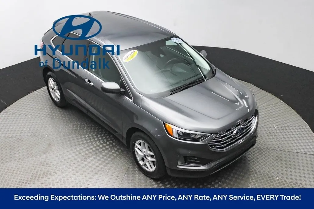 2022 Ford Edge SEL photo 1