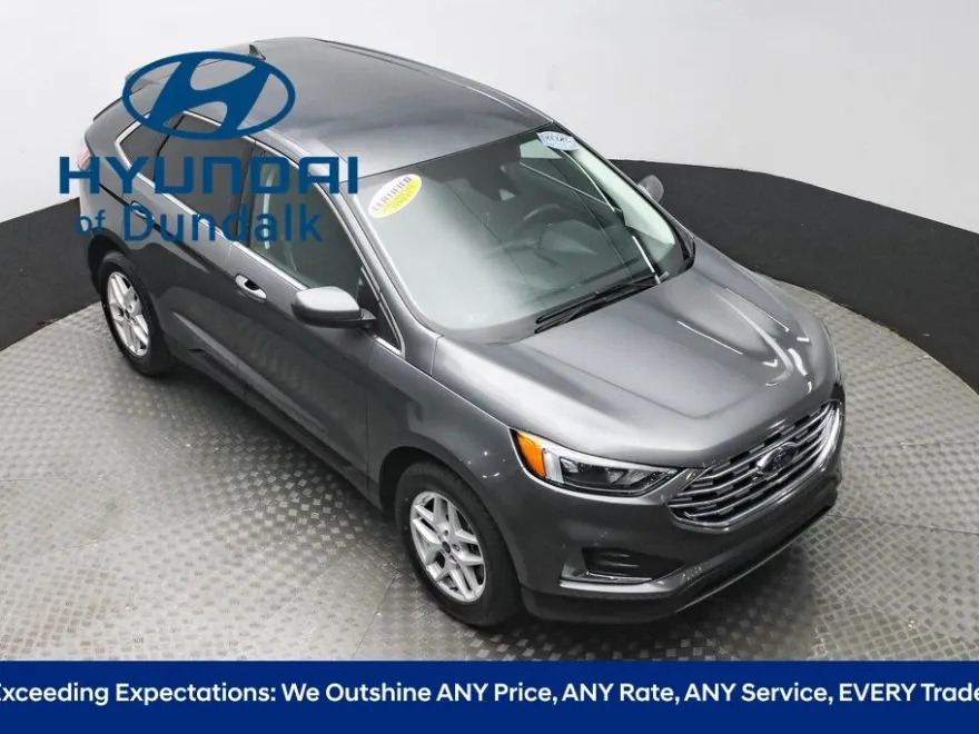 2022 Ford Edge SEL photo 1