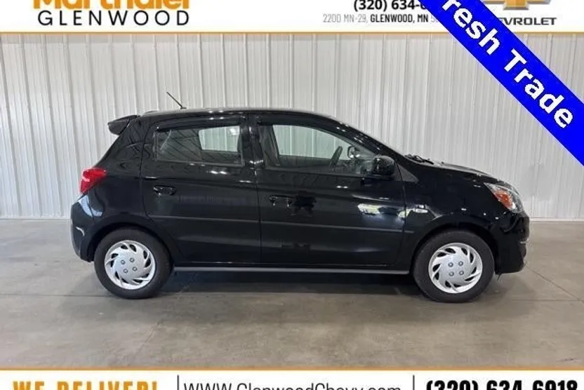 2017 Mitsubishi Mirage ES photo 1