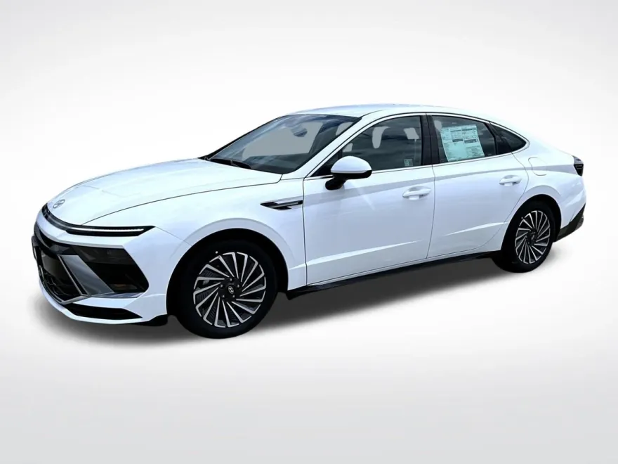 2025 Hyundai Sonata Hybrid SEL photo 1