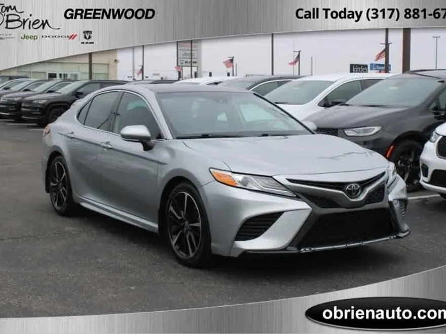 2020 Toyota Camry XSE photo 1