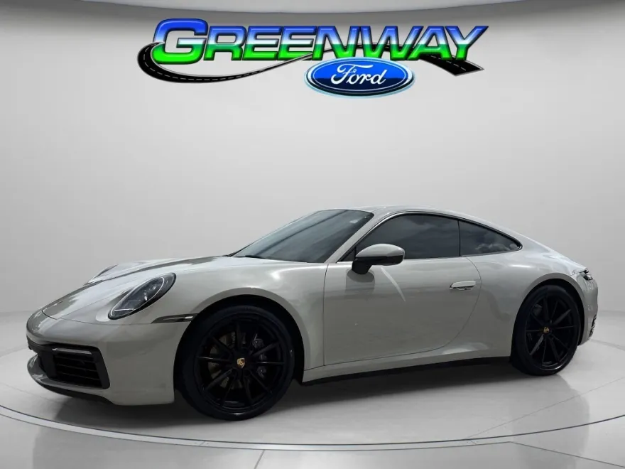 2022 Porsche 911 4 photo 1