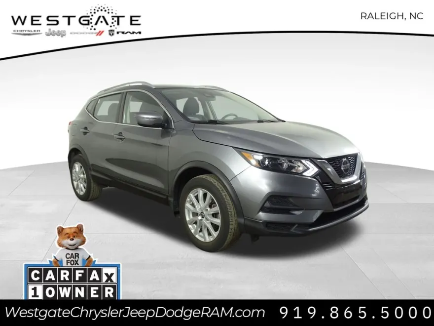 2020 Nissan Rogue Sport SV photo 1