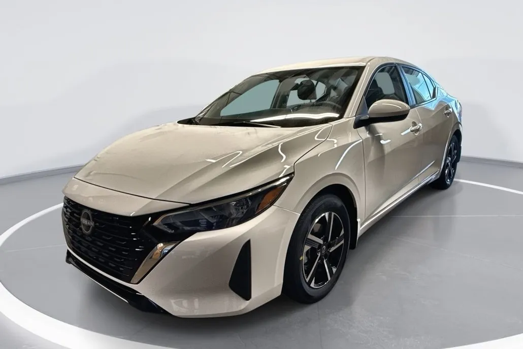 2025 Nissan Sentra SV photo 1