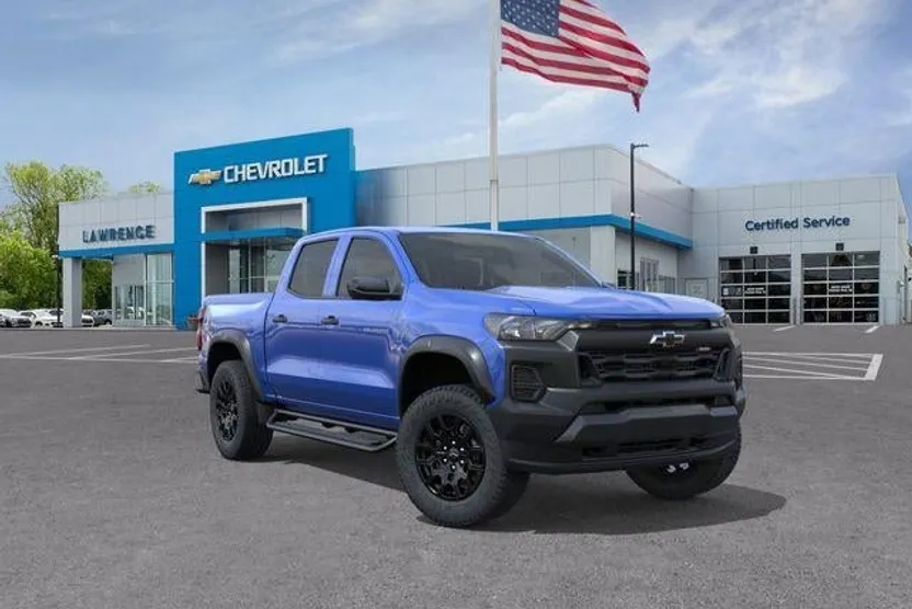 2026 Chevrolet Colorado Trail Boss photo 1