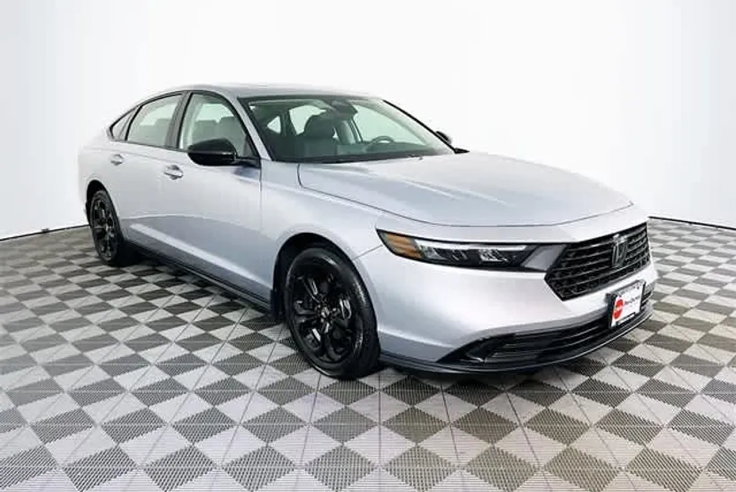 2025 Honda Accord SE photo 1