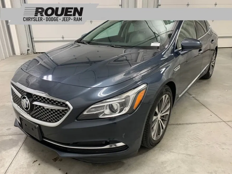 2019 Buick LaCrosse Essence photo 1