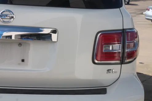 2020 Nissan Armada photo 2