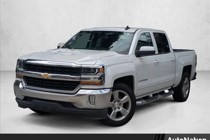 2018 Chevrolet Silverado 1500 LT photo 1