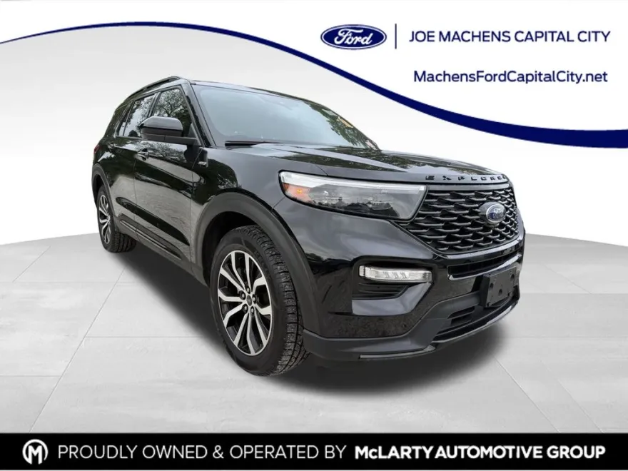 2022 Ford Explorer ST-Line photo 1