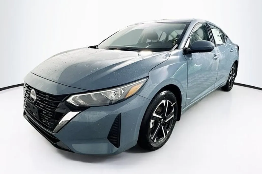 2025 Nissan Sentra SV photo 1